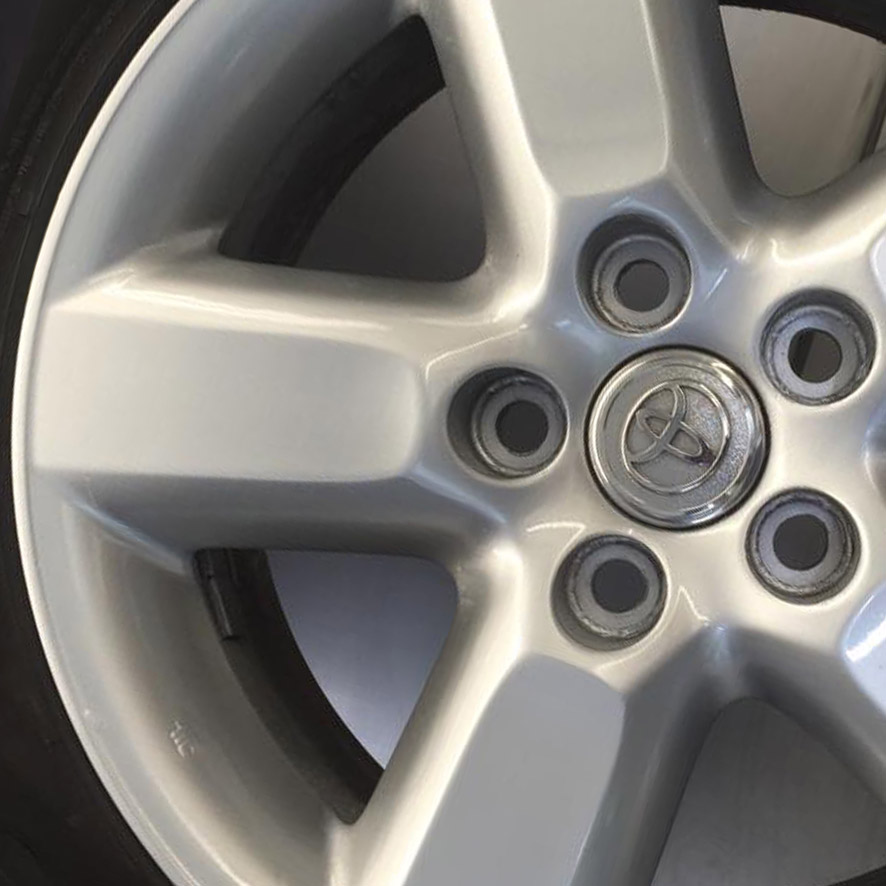 Toyota Rav4 alloy wheel corrosion repair after