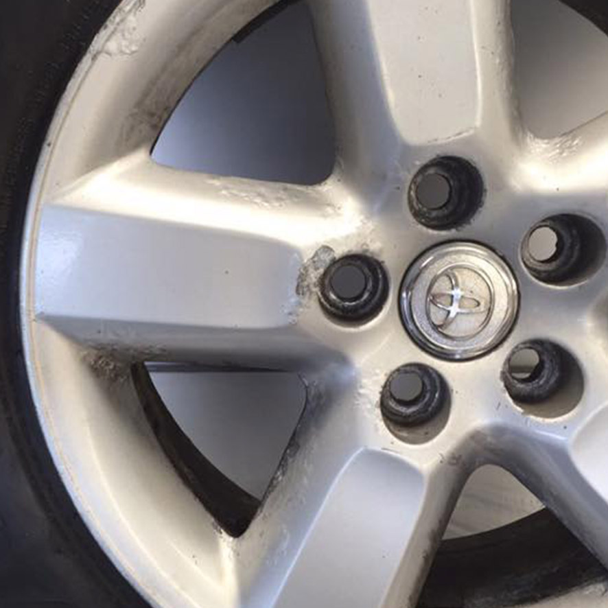 Toyota Rav4 alloy wheel corrosion repair before